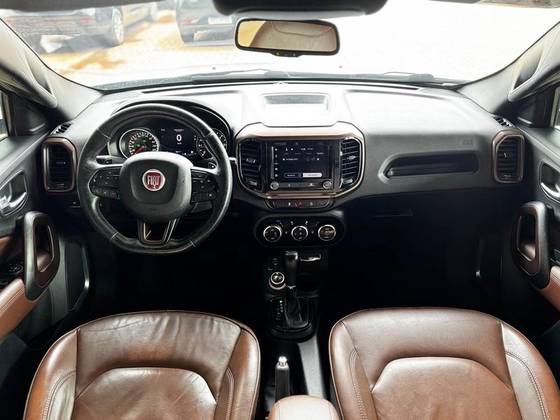 FIAT TORO 2.0 16V TURBO DIESEL RANCH 4WD AT9